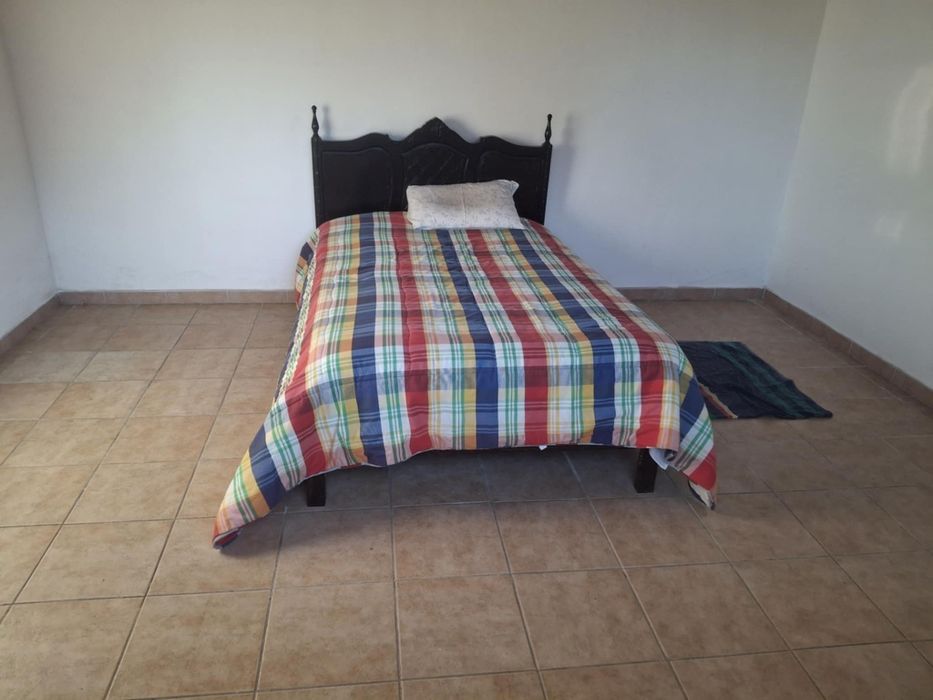 Mobilia de quarto ler anúncio