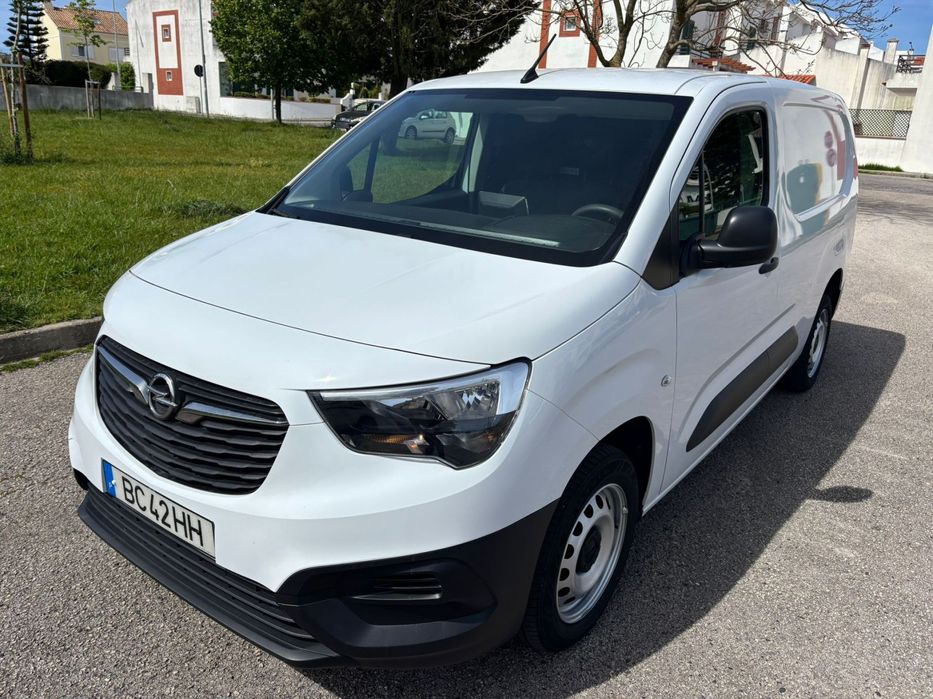 Opel Combo 1.5 102cv 3 LUG - LONGA - AC - IVA DEDUTÍVEL