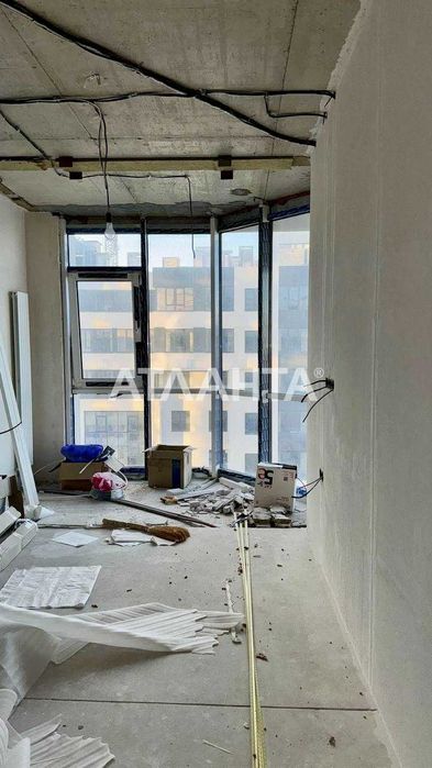 В продаже 2-х комн. квартира с начатым ремонтом в сданном на Таирова!