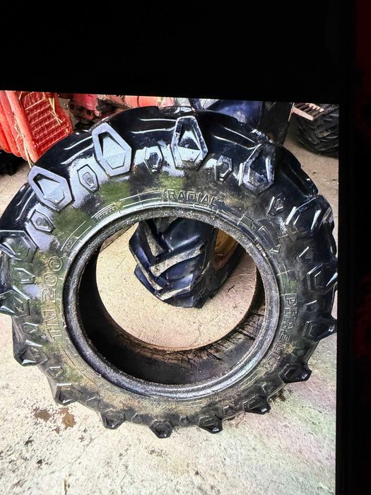 Sprzedam opone   Pirelli  rozmiar 11.2R20