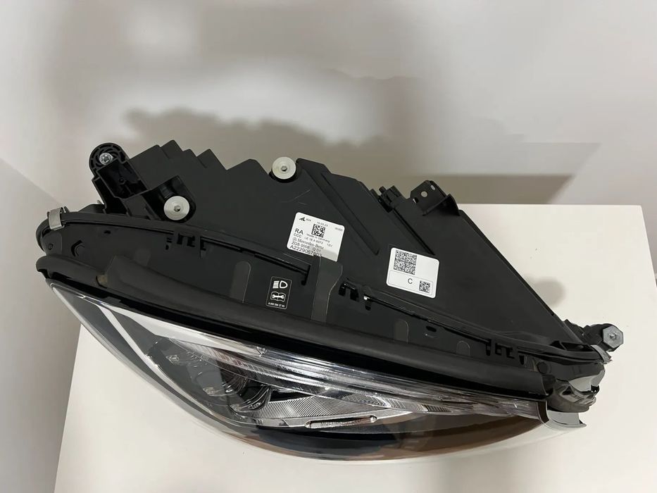 Farol Otica Original Mercedes Classe S W222 Led lado Direito
