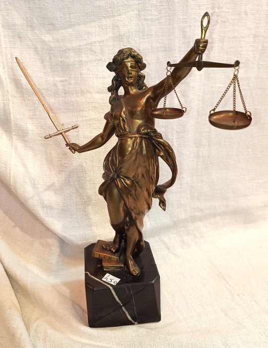 Figuras Deusa Justiça Bronze