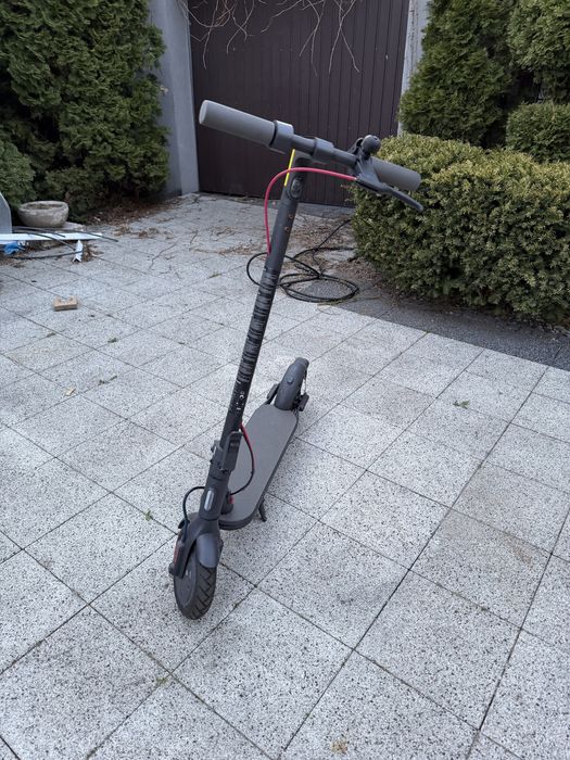 Hulajnoga elektryczna Xiaomi Electric Scooter 4 Lite