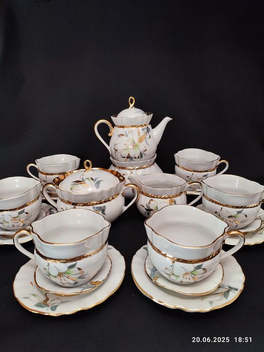 Чайный сервиз "Золотое яблоко" Полонное. "Лилия" Коростень. СССР ретро