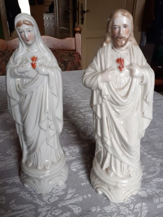 Figurki Matka Boska oraz Jezus