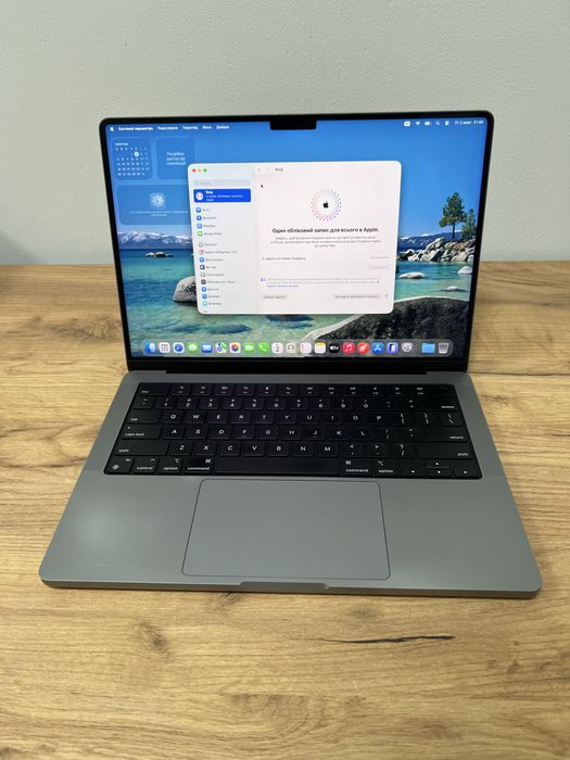 MacBook Pro 14 A2442 на процесорі Apple M1 Pro