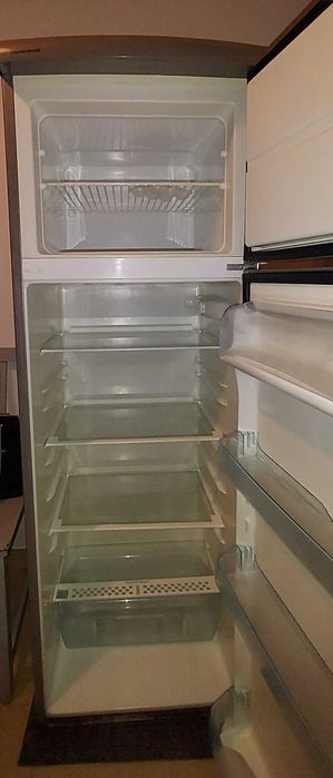 Lodówka Electrolux CT 280 z zamrażarką (st. bdb-) – Warszawa Kobiałka