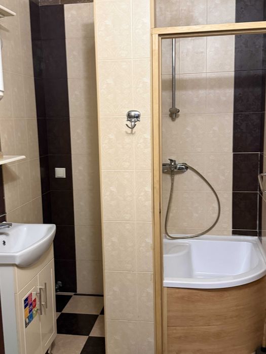 2-х комнатная квартира на Бочарова за 25.500