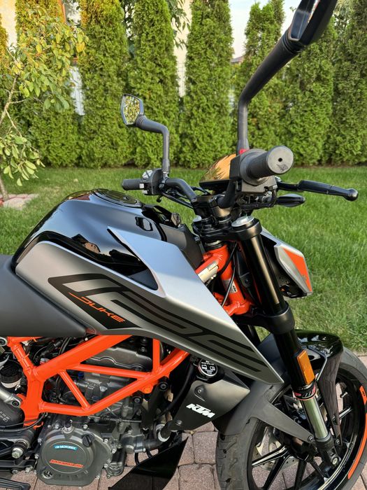 Ktm duke 125. Polski salon