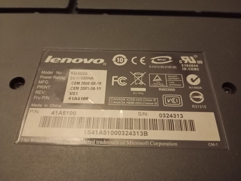 Klawiatura Lenovo model KU 0225 sprawna