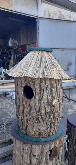 Будиночок для мандаринок, білок, птахів.