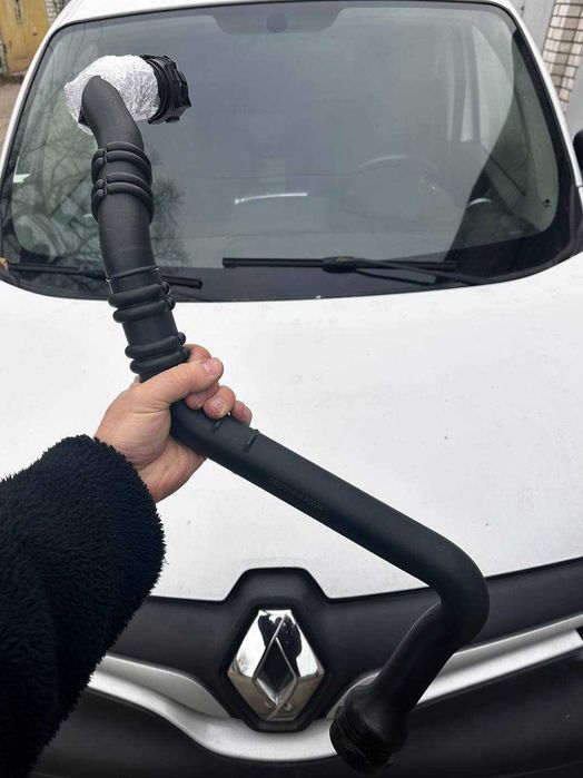 Патрубок интеркулера кенго 2 1.5 К9К 8200688708, 8200981498 Інтеркулер