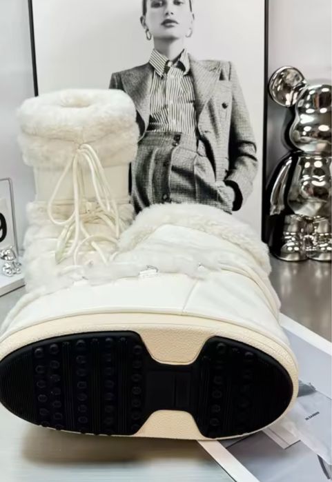 Sniegowce Moon Boot biale futerko cieple lekkie 35-40