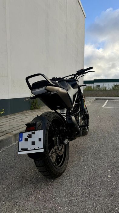 Husqvarna Svartpilen 125 | 11kw | 90km (Nova)