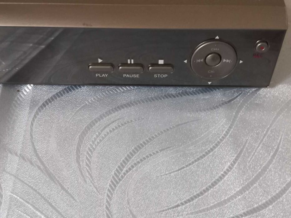 Цифровой эфирный ТВ-рекордер GHD1621F2 Freeview PVR .Англия.