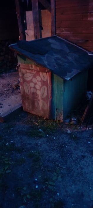 Buda dla psa  urzywana ocieplona steropianem