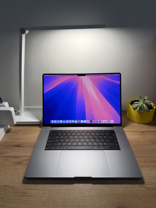 MacBook Pro 16' 2021 32GB RAM 1TB SSD 86% Space: 48 990 грн