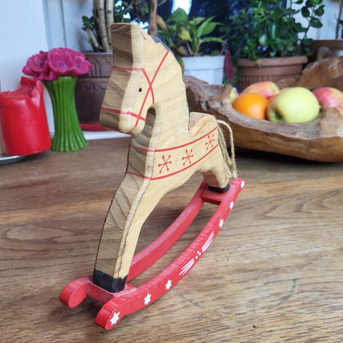 Drewniany Konik na Biegunach ¹⁰⁶