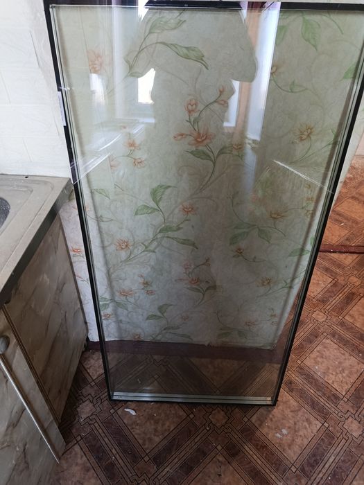 Продам стекло пакет .