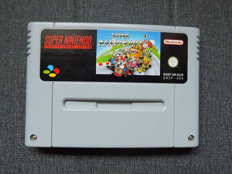 Super Mario Kart SNES.