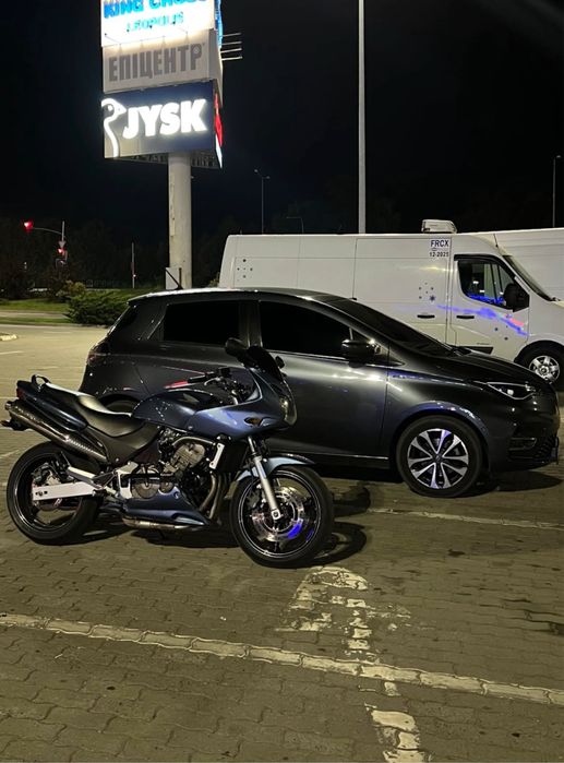 Honda cb600 hornet 2004рік