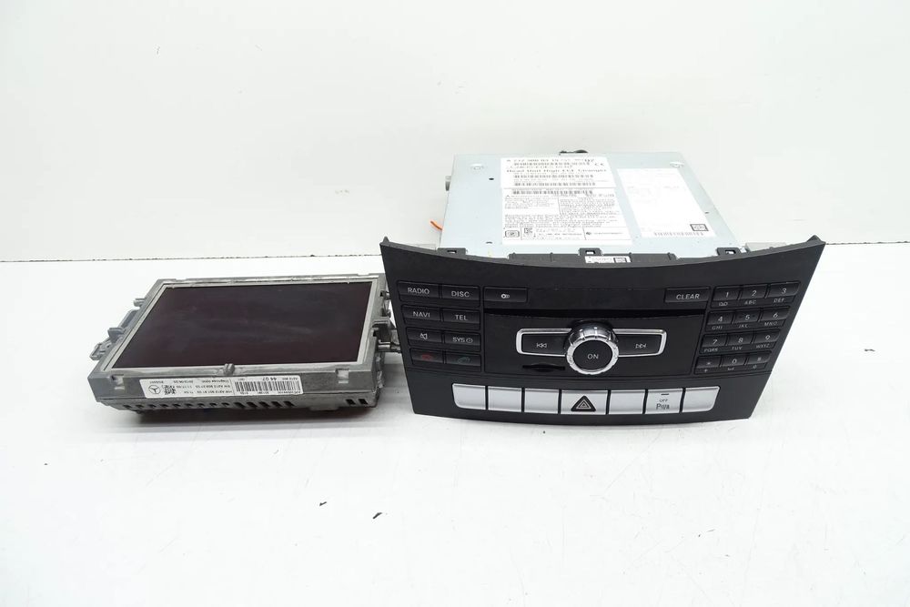 Mercedes E Klasa W212 LIFT Radio Monitor A2129000319 A2129018103