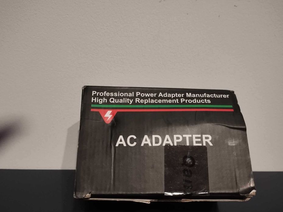 Zasilacz adapter 5V 3A AC 100-240V 9elementów