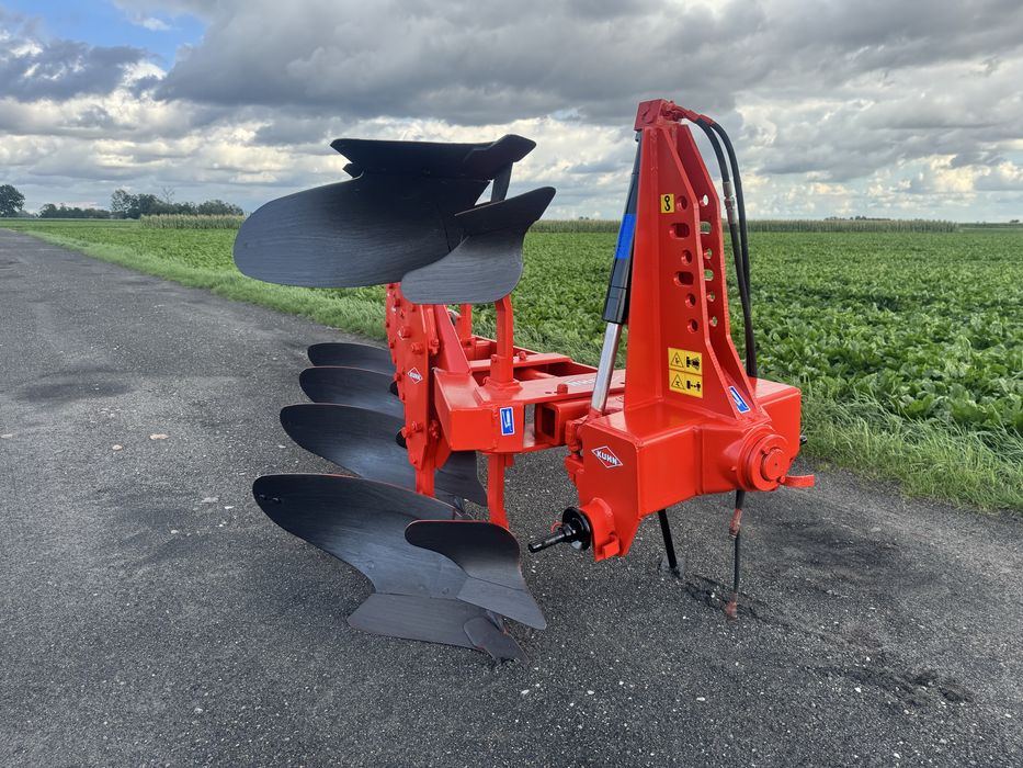 Kuhn 4 !! Lekki model !! 3+1 !! Plug obrotowy lemken overum kverneland