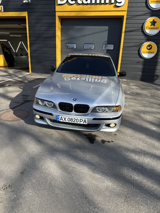 Продам бмв е39 2001год