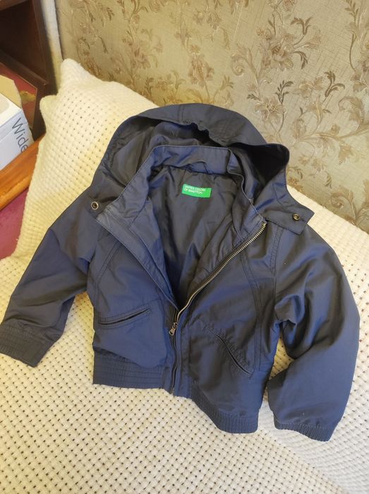 Куртка на мальчика 110cm Benetton.