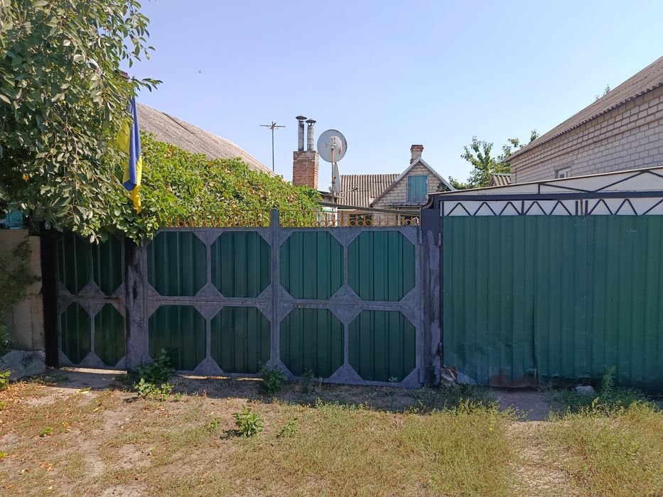 Продається гарний будинок місто Павлоград