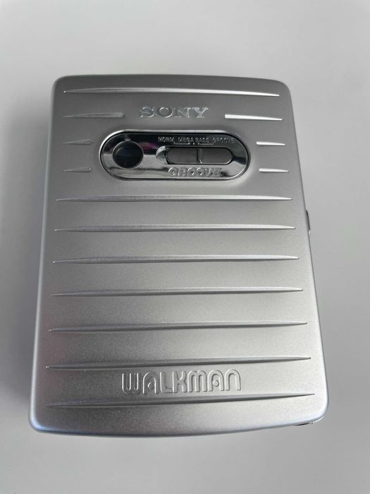 Sony Walkman EX368 em caixa com todos os acessorios originais