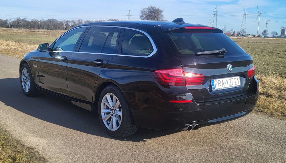 BMW Seria 5 520d xDrive LCI