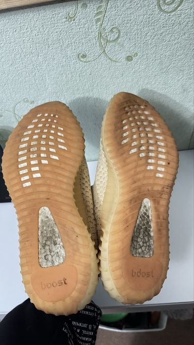 Кросовки Adidas Yeezy