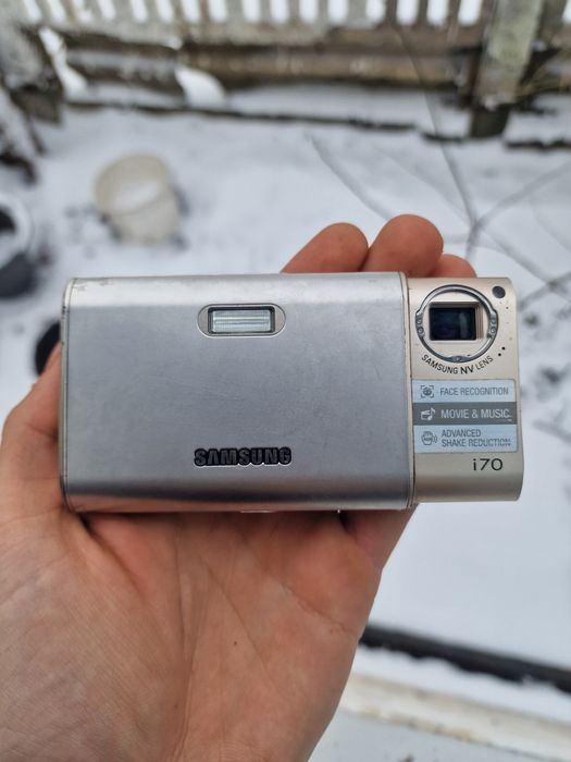 Samsung i70 повністю справний фотокамера