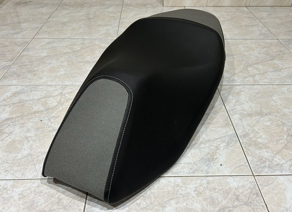 Banco Honda Pcx (2018 a 2020 ) velho por novo ,Ler descricao