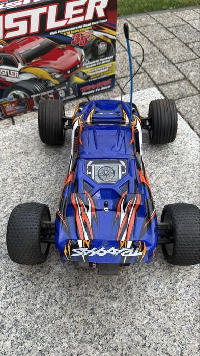 TRAXXAS RUSTLER 1 XL-5 2WD autko rc malo uzywane