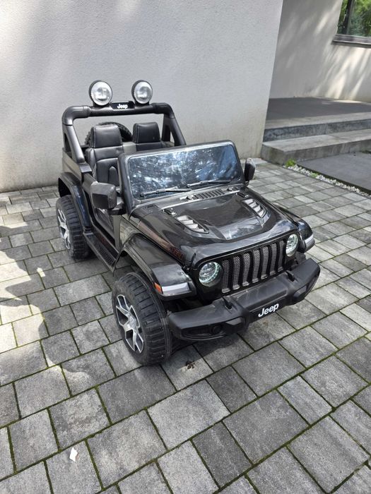 Pojazd elektryczny Jeep 4X4