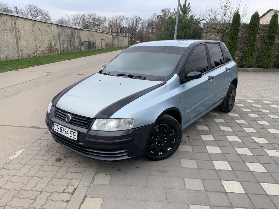 Fiat STILO 2005.
