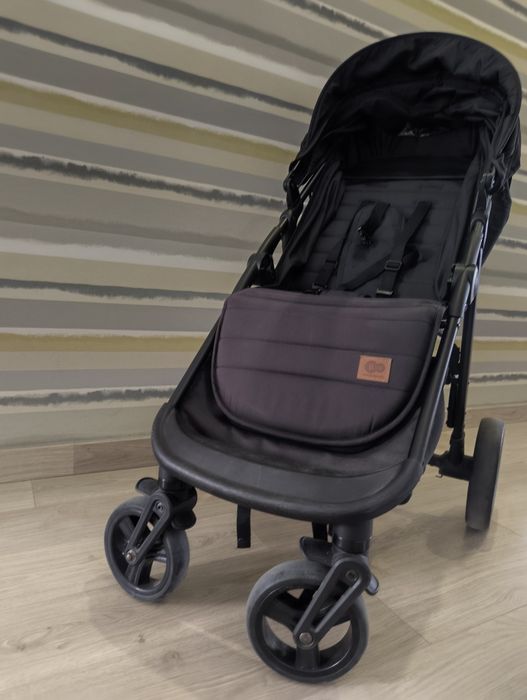 Kindercraft Grande Plus Stroller490641863371673600