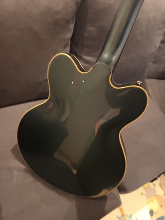 Guitarra Gretsch - G2622T