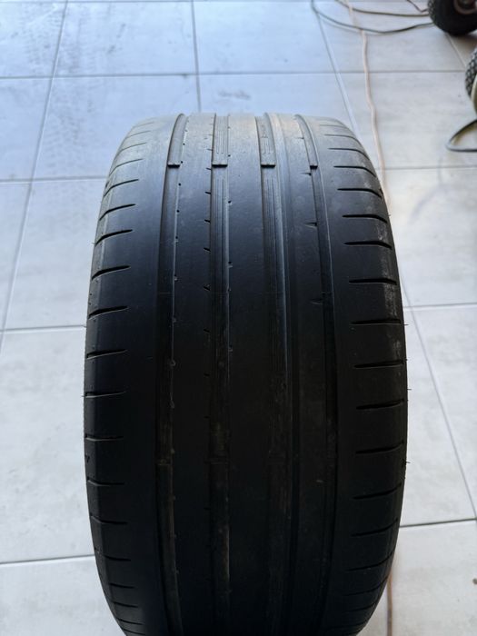 Opony letnie 235/35R19