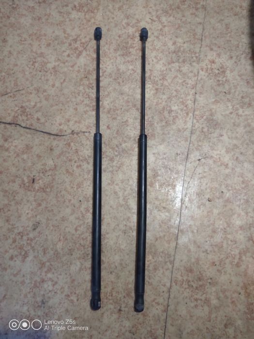 Амортизатор решетки volvo fh12