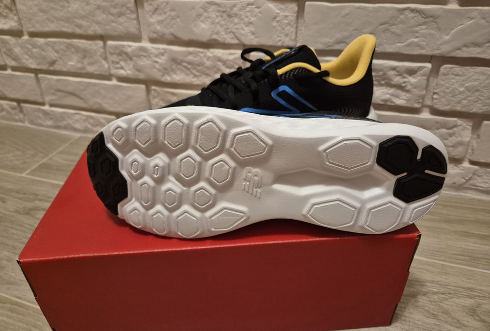 Buty New Balance 411