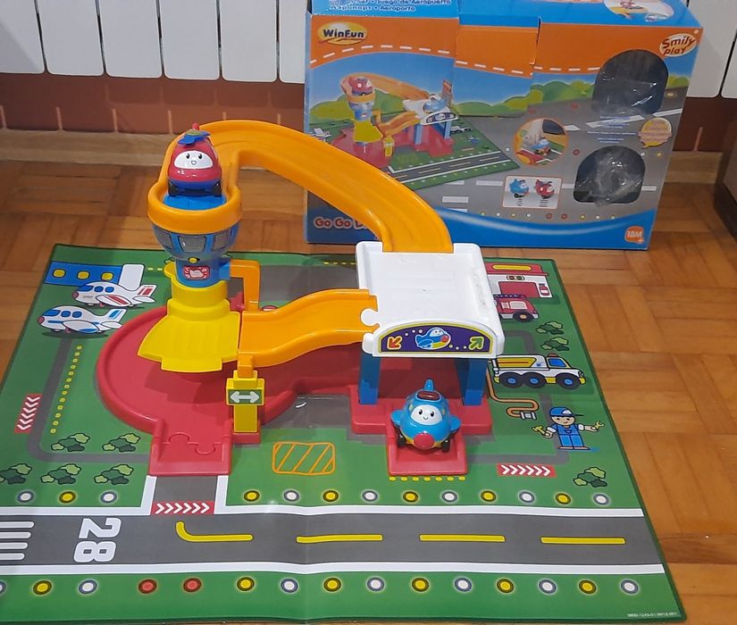 Lotnisko zabawka samoloty