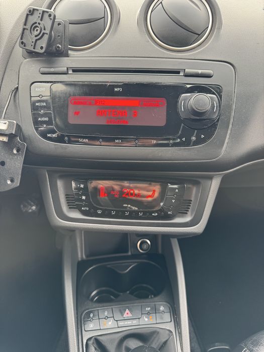 Seat Ibiza ST 1.2 TDI 2010 Full extras Garantia 18 meses