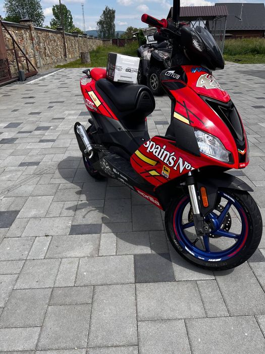 aprilia sr 50 - купить мототехнику - Цена на OLX.ua