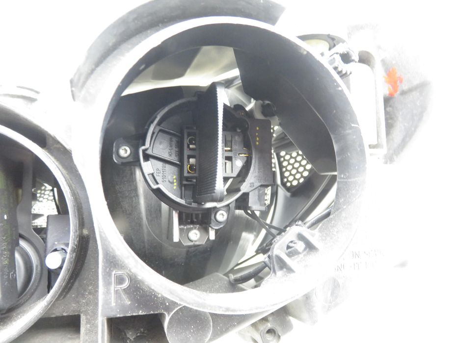 Lampa Prawa Przednia Vw Scirocco III