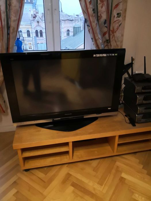Продаём телевизор плазма Panasonic