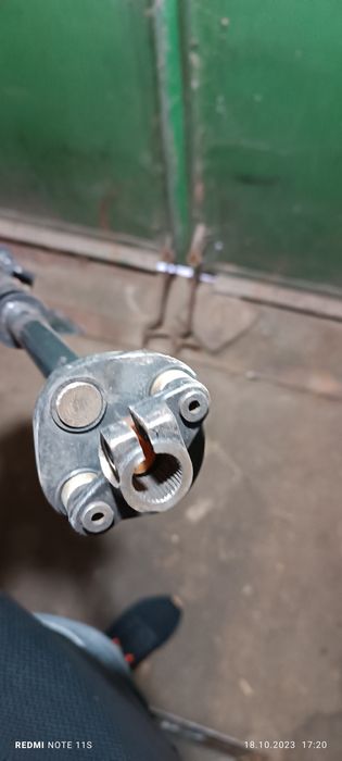 Рулевой вал 2109